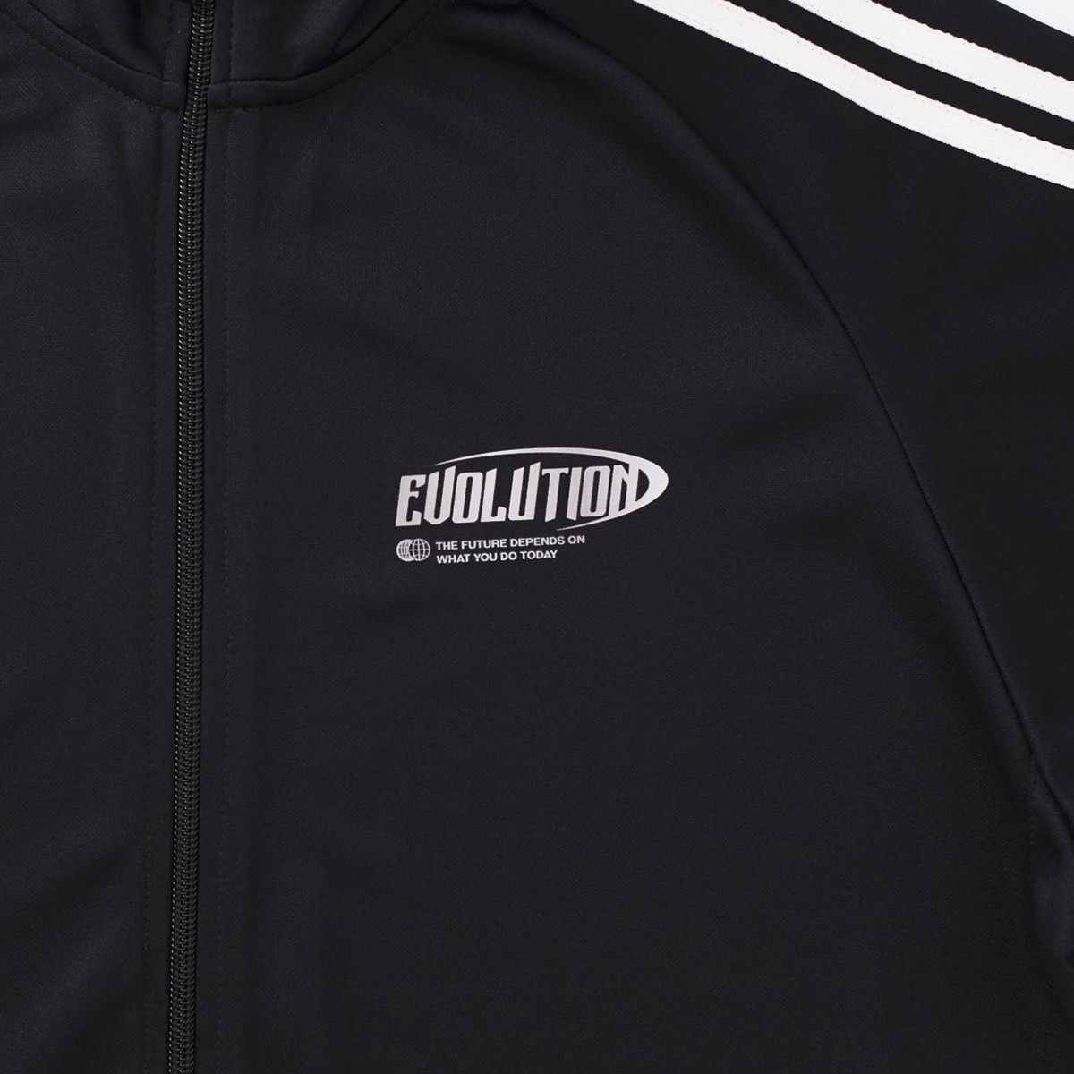 เบสิโค เสื้อแจ็คเก็ต สำหรับผู้ชาย รุ่น FDNC25Q3MA003 สีดำ_3
