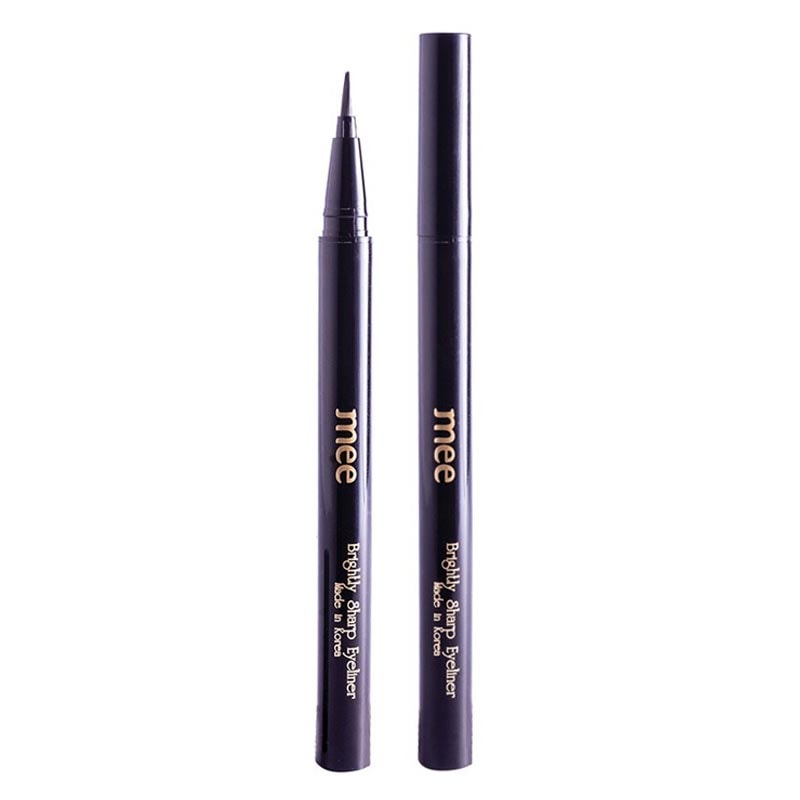 มีคอสเมติก อายไลเนอร์แบบลิขวิด ขนาด 0.55 มล. สีดำ