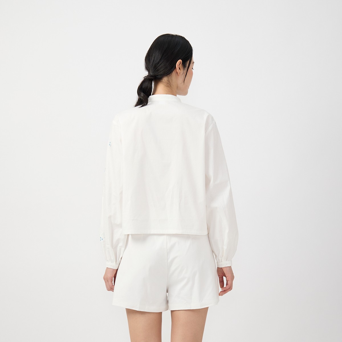 เบสิโค เสื้อเบลาส์ สำหรับผู้หญิง รุ่น FPPM26Q1LC004 สีขาว_6