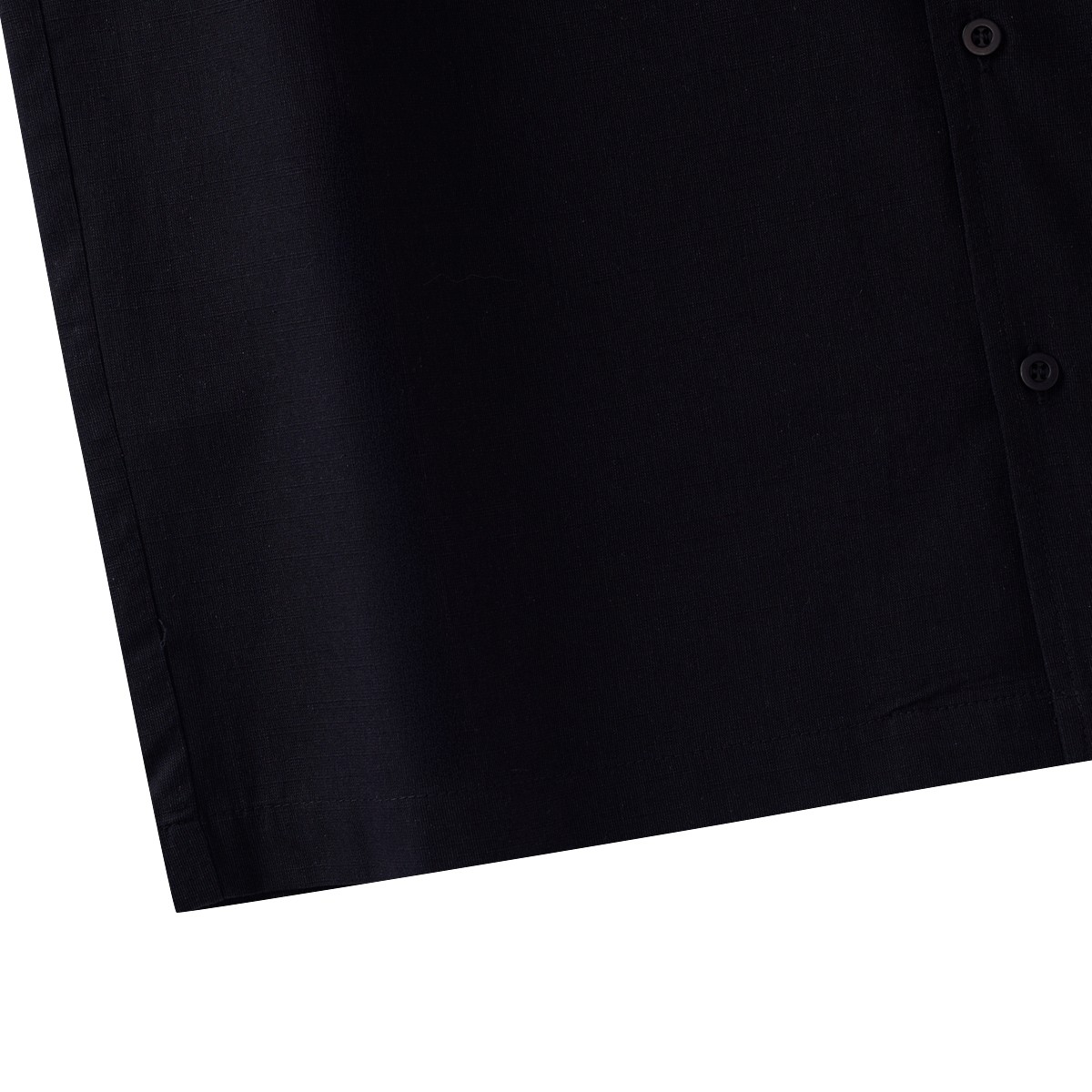 เบสิโค เสื้อเชิ้ตแขนสั้นสำหรับผู้ชาย รุ่น FSUE26Q1YM001 สีดำ_3