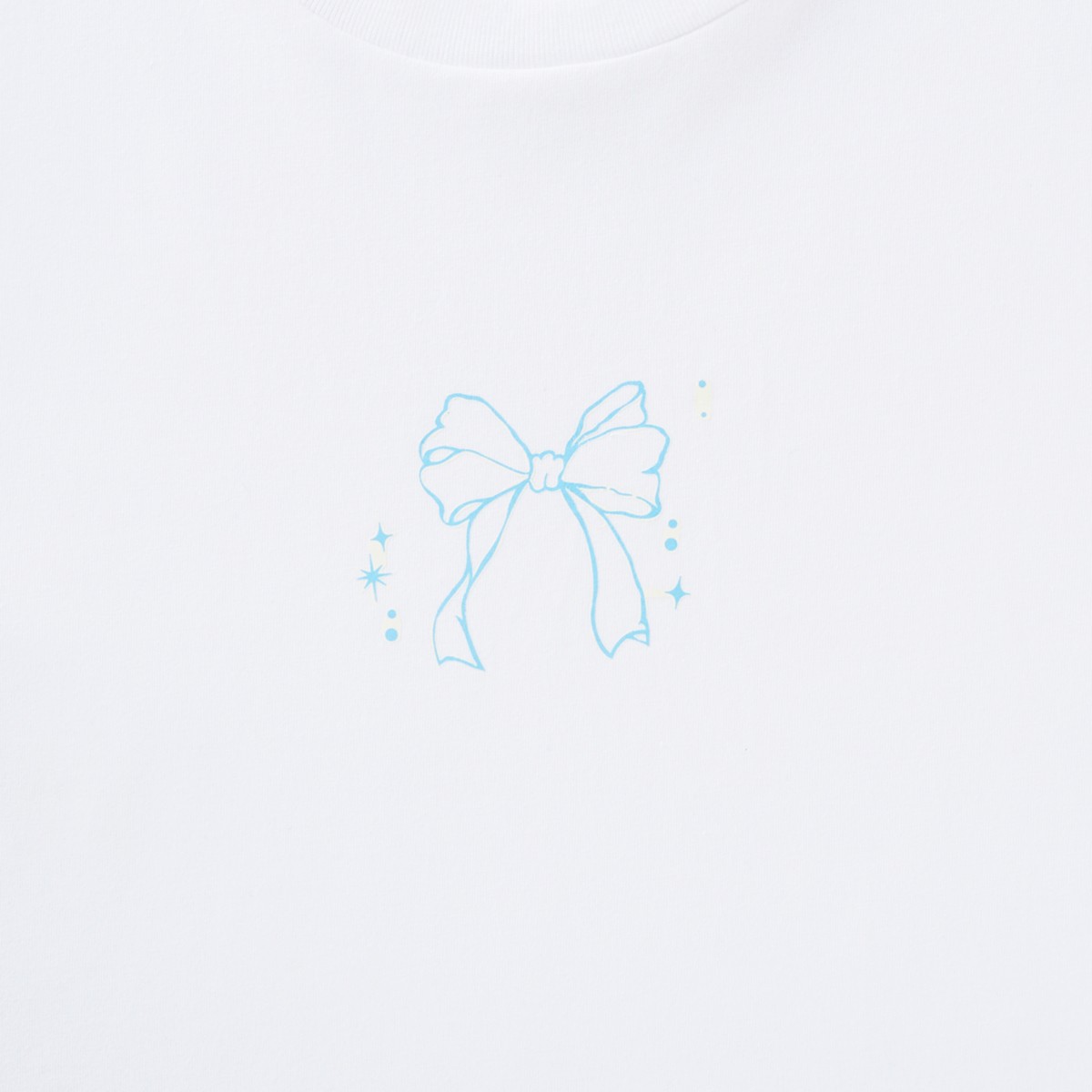 เบสิโค เสื้อยืดผู้หญิง สีขาว_3